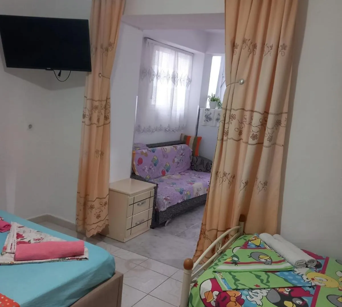 Savas Cozy Apartment 사밀